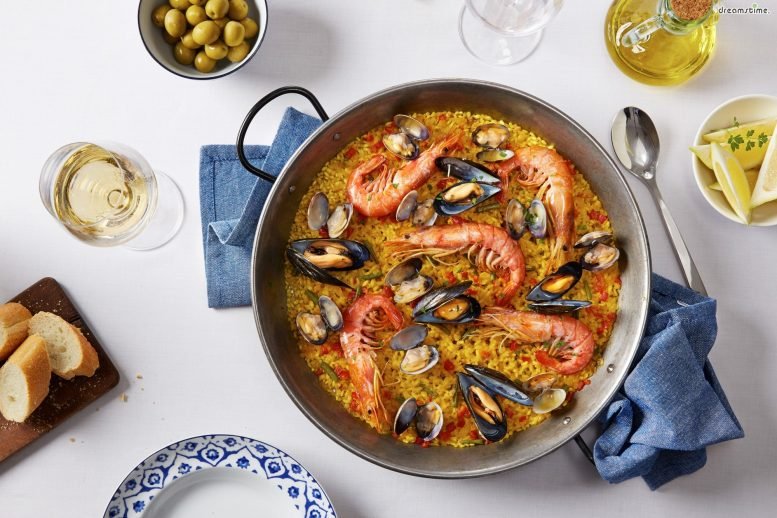 5 tendencias del turismo chino en España 5 probar la gastronomía local-turismo chino en España