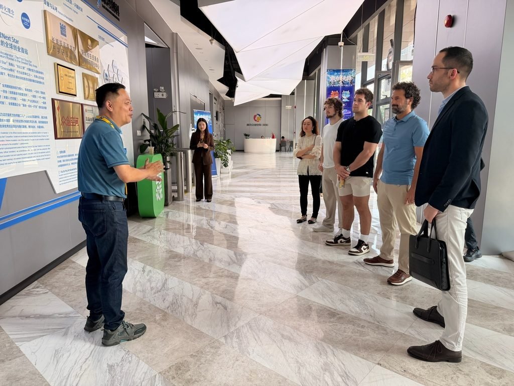 Gallery — China Business Tours 13 Guided tour of a Chinese company's headquarters during a business expedition