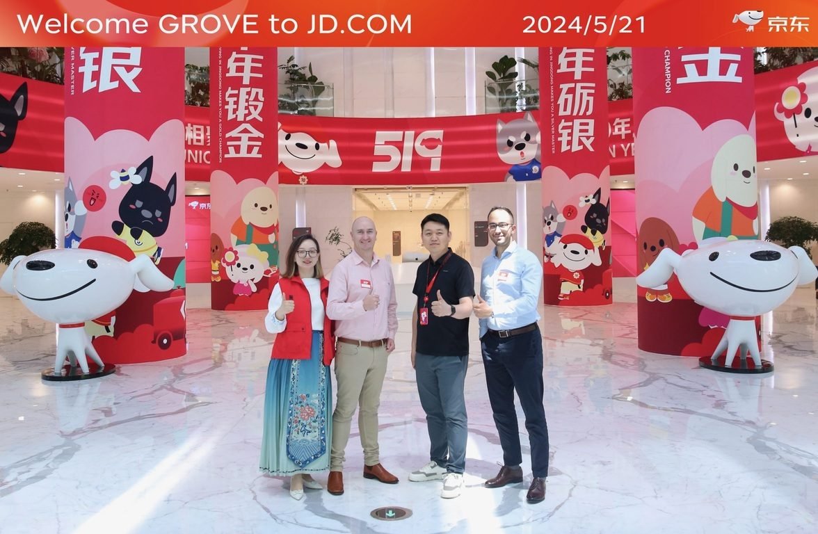 Gallery — China Business Tours 5 Delegation visiting JD.com headquarters on a China business tour