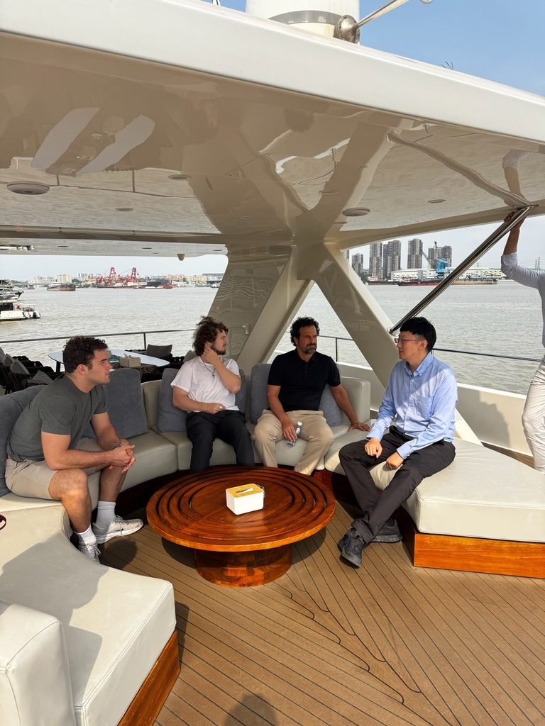 Gallery — China Business Tours 28 Group session on the water in Shanghai during a China business tour