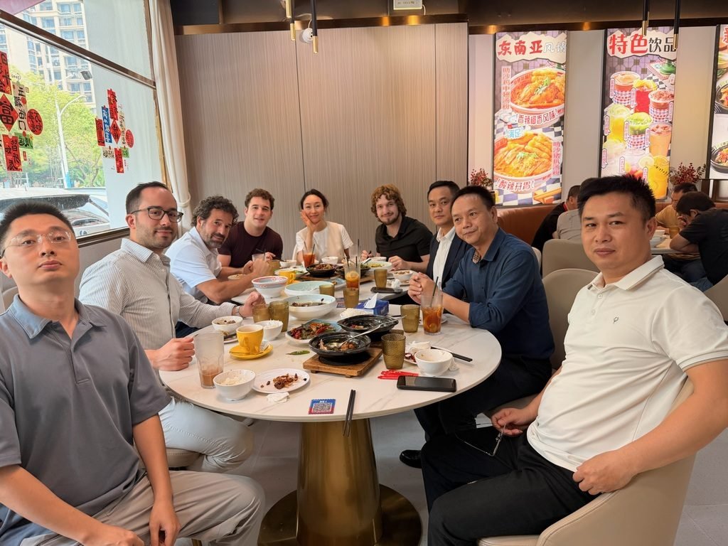 Gallery — China Business Tours 24 Lunch with local partners during a China business delegation