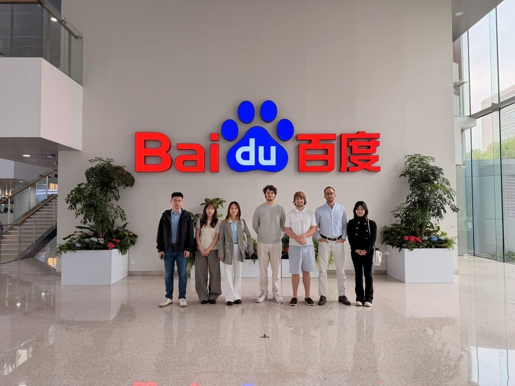 Investor delegation with its hosts at Baidu during a China investor tour